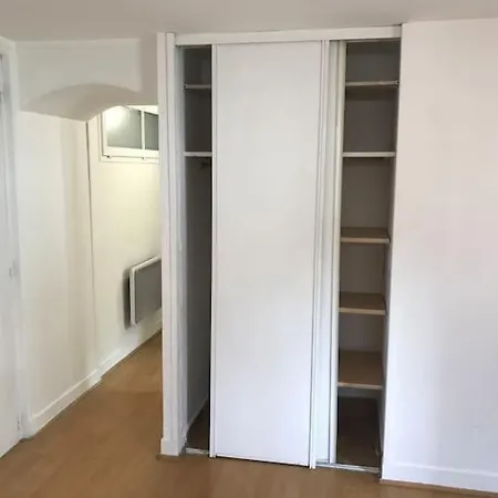 Studio Avec Terrasse Apartment