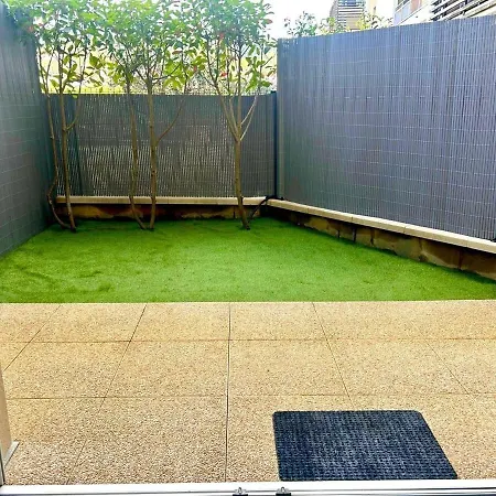 Avec Terrasse *
